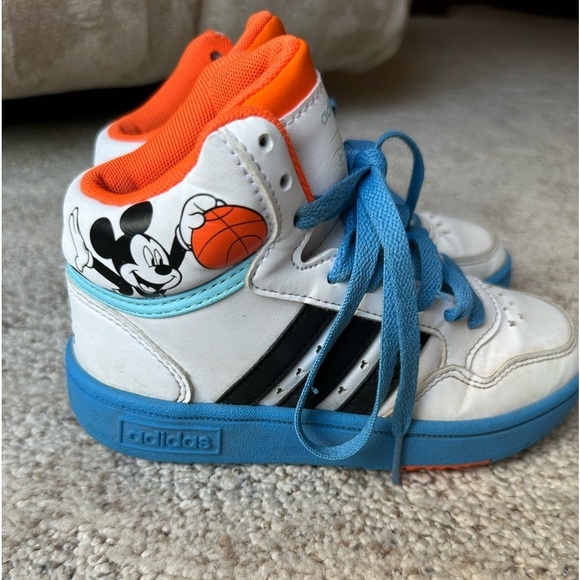 Adidas Kids Disney Mickey Mouse X Hoops Mid 3.0 Sneakers Size 12 - Picture 6 of 11